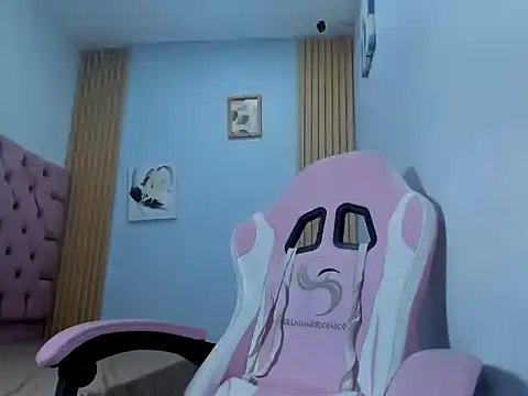 adri sexboy229 online show from 11-12-25, 07:20