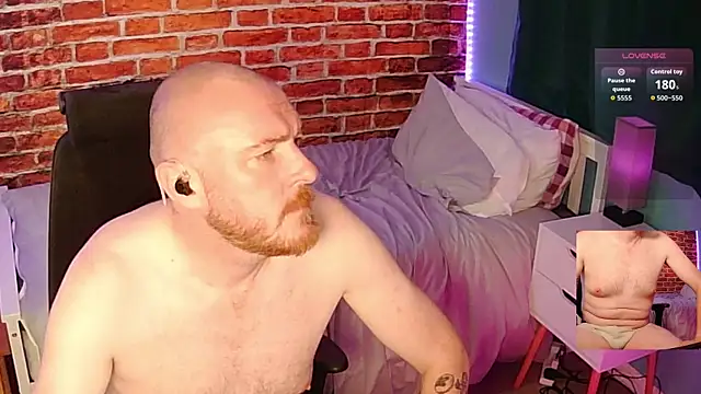 Snapshot of Jack_Himoff chatting on 10-21-25, 07:25 Jack Himoff online show from 10-21-25, 07:25