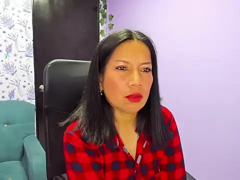 Megan Collinss  online show from 10-09-25, 02:04