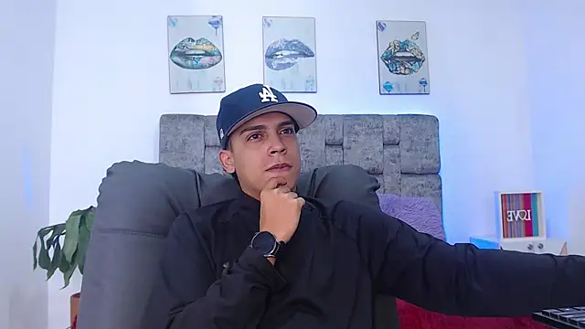 david santos16 online show from 10-17-25, 04:15