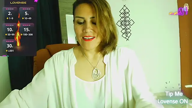 Snapshot of Marysexy73 chatting on 09-29-25, 09:47 Marysexy73 online show from 09-29-25, 09:47
