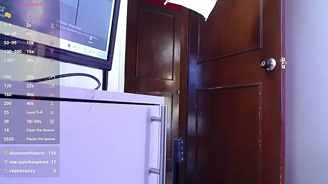VeronicaMoretti online show from 09-10-25, 07:47