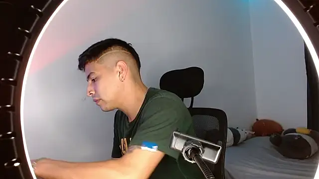 Juann-cock online show from 02-13-26, 03:57