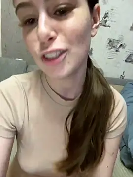 Snapshot of Soyyyaa chatting on 09-28-25, 09:14 Soyyyaa online show from 09-28-25, 09:14