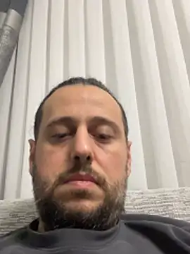 Snapshot of paleron34 chatting on 02-09-26, 09:52 paleron34 online show from 02-09-26, 09:52