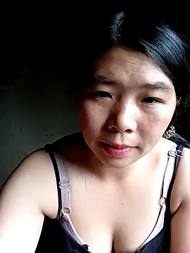 quynhkoolbae online show from 10-08-25, 01:03