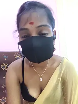 Snapshot of mounika26 chatting on 09-09-25, 06:46 mounika26 online show from 09-09-25, 06:46