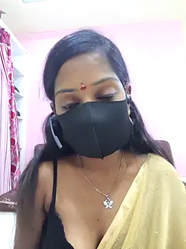 Snapshot of mounika26 chatting on 09-25-25, 04:49 mounika26 online show from 09-25-25, 04:49