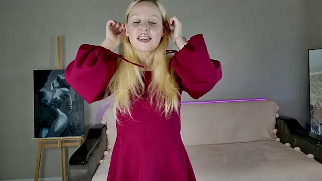 Charming Cutie online show from 09-23-25, 11:13