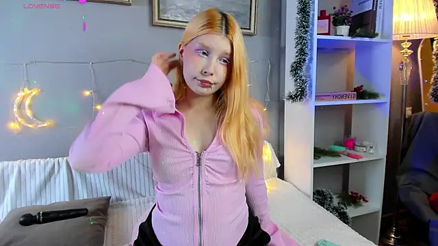 VelvetBlitz online show from 01-10-26, 10:47