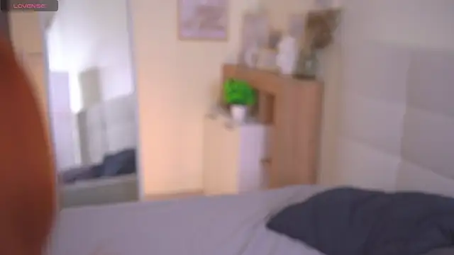 Venelopa online show from 10-09-25, 03:21