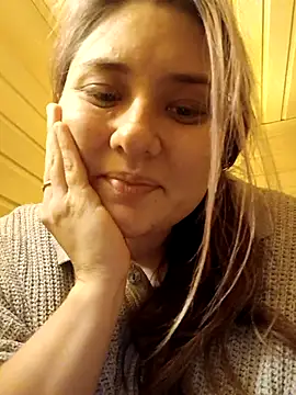 ivorywhisper online show from 10-17-25, 06:43