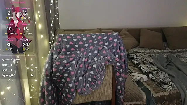 EvaDior13 online show from 11-06-25, 08:21