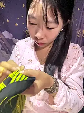 mayly lucky online show from 10-04-25, 01:47