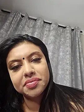 Indian GlowingMiax online show from 11-30-25, 03:32