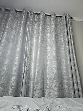 Indian GlowingMiax online show from 04-04-26, 05:06