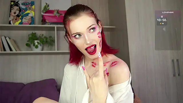 GlaydsLeveto online show from 10-29-25, 04:04