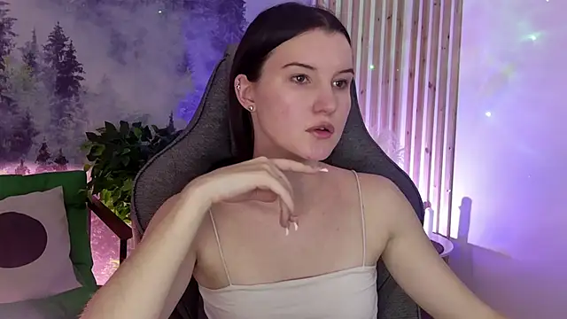 AgataWillis online show from 02-05-26, 12:21