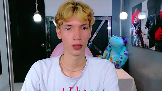 park jimin1 online show from 10-09-25, 12:25