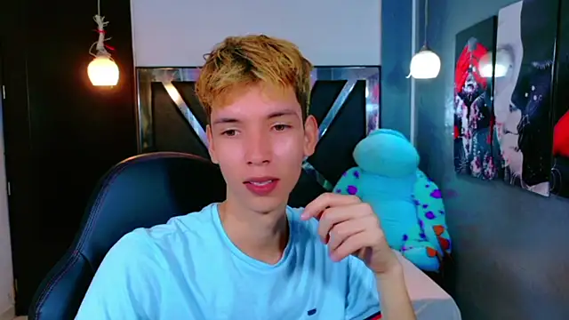 park jimin1 online show from 12-18-25, 12:44