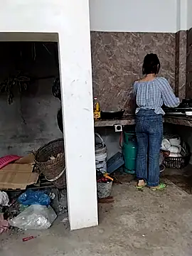 linda bae00 online show from 10-27-25, 03:54