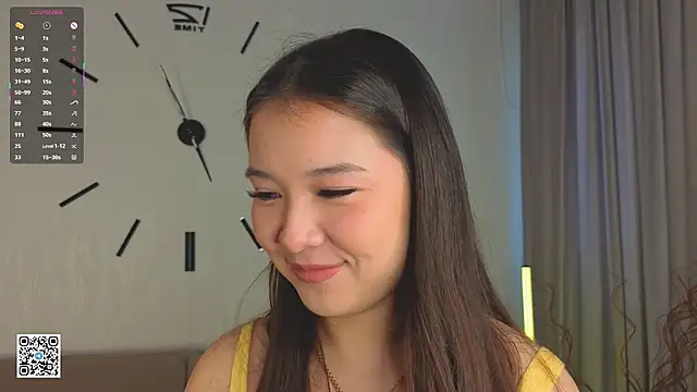 AlberthaEscue online show from 09-17-25, 04:14