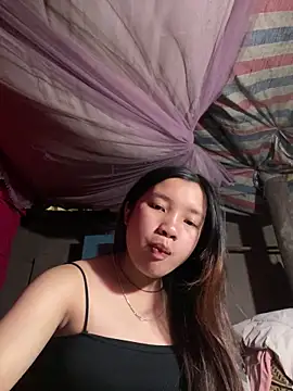 Snapshot of beobeo_2xx chatting on 03-24-26, 12:26 beobeo 2xx online show from 03-24-26, 12:26