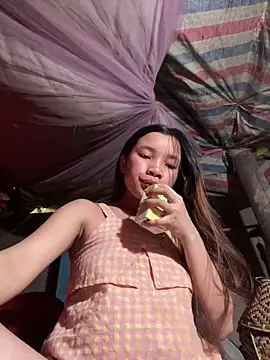 Snapshot of beobeo_2xx chatting on 03-25-26, 05:02 beobeo 2xx online show from 03-25-26, 05:02