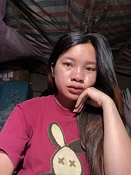 Snapshot of beobeo_2xx chatting on 04-15-26, 10:54 beobeo 2xx online show from 04-15-26, 10:54