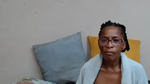 SugarPoppy24xxx online show from 10-11-25, 08:46