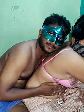 Snapshot of Desi_masti69 chatting on 09-14-25, 04:39 Desi masti69 online show from 09-14-25, 04:39