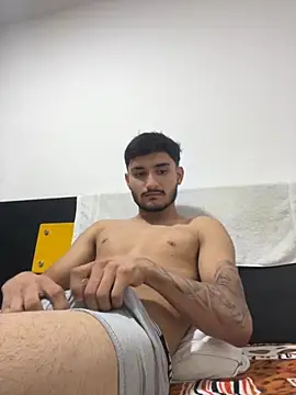 Snapshot of Nas-z09 chatting on 09-15-25, 03:50 Nas-z09 online show from 09-15-25, 03:50