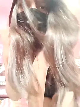 Snapshot of VamikaAngel chatting on 09-25-25, 01:15 VamikaAngel online show from 09-25-25, 01:15