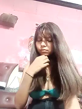 Snapshot of VamikaAngel chatting on 10-04-25, 02:48 VamikaAngel online show from 10-04-25, 02:48