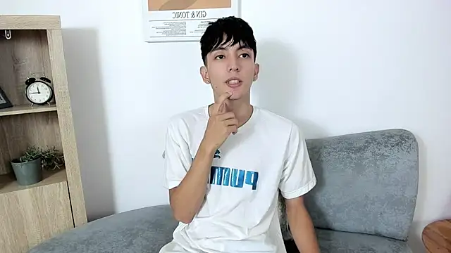 Snapshot of dear_jeycot chatting on 10-10-25, 12:48 dear jeycot online show from 10-10-25, 12:48