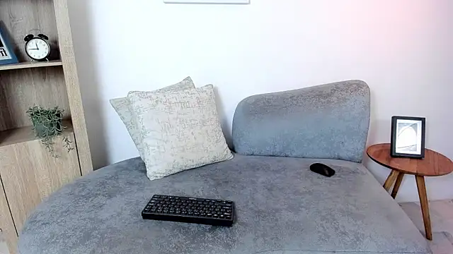 Snapshot of dear_jeycot chatting on 11-10-25, 01:43 dear jeycot online show from 11-10-25, 01:43