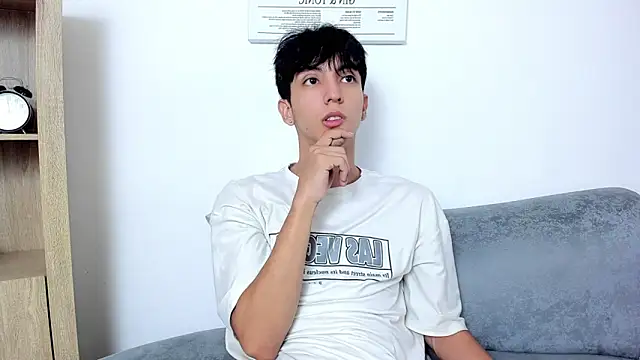 Snapshot of dear_jeycot chatting on 11-16-25, 02:22 dear jeycot online show from 11-16-25, 02:22