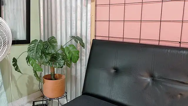 Snapshot of Daiisy_kiss chatting on 02-04-26, 07:58 Daiisy kiss online show from 02-04-26, 07:58