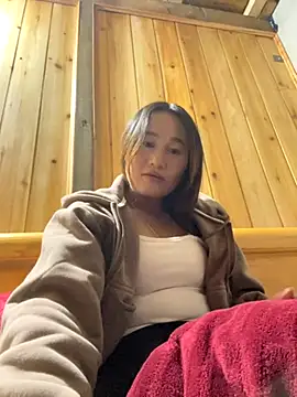 phungtiti online show from 11-29-25, 02:42