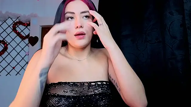 Snapshot of 6gaaby chatting on 10-24-25, 06:48 6gaaby online show from 10-24-25, 06:48