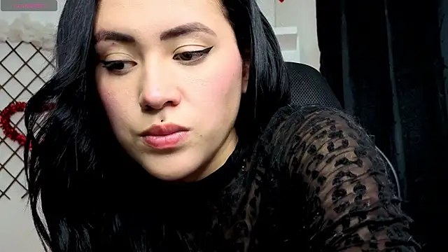 Snapshot of 6gaaby chatting on 11-12-25, 08:41 6gaaby online show from 11-12-25, 08:41