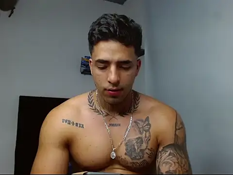 Snapshot of ragnar_phoenix chatting on 02-08-26, 12:25 ragnar phoenix online show from 02-08-26, 12:25