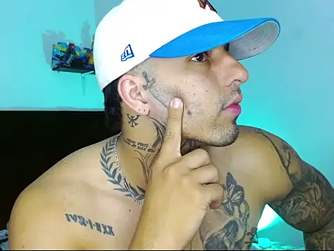 Snapshot of ragnar_phoenix chatting on 03-04-26, 10:16 ragnar phoenix online show from 03-04-26, 10:16