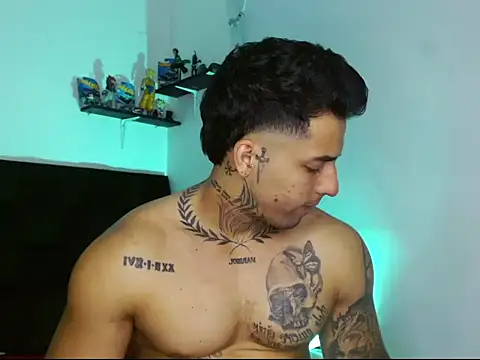 Snapshot of ragnar_phoenix chatting on 03-23-26, 10:03 ragnar phoenix online show from 03-23-26, 10:03