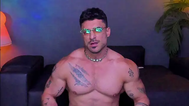 dennis cox1 online show from 11-11-25, 12:38