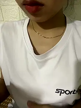 Snapshot of Yourbaby_24 chatting on 09-25-25, 08:29 Yourbaby 24 online show from 09-25-25, 08:29