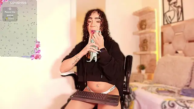 Ballesteros  online show from 02-10-26, 03:32