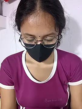 Snapshot of Lusty_fairy22 chatting on 10-08-25, 04:15 Lusty fairy22 online show from 10-08-25, 04:15