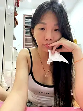 Snapshot of Miumieu chatting on 09-23-25, 02:42 Miumieu online show from 09-23-25, 02:42