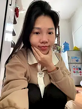 Snapshot of Miumieu chatting on 11-20-25, 03:28 Miumieu online show from 11-20-25, 03:28